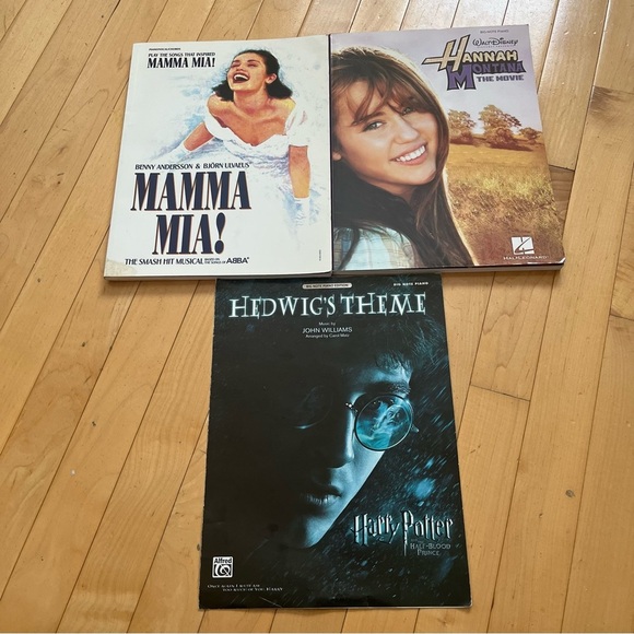 Hannah Montana, Mamma Mia The Movie Piano, Vocal and Guitar Chords /Harry Potter - Picture 1 of 4